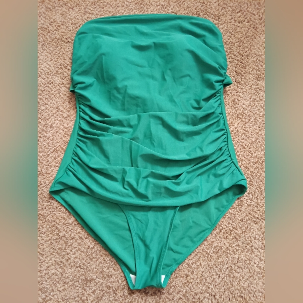 Jaclyn Smith Teal/Green One Piece